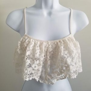 💟 2/$25 💟 // VS White Flutter Lace Bralette XS